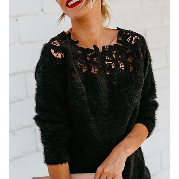 Laced Detailed Sweater - Picture 3 of 12